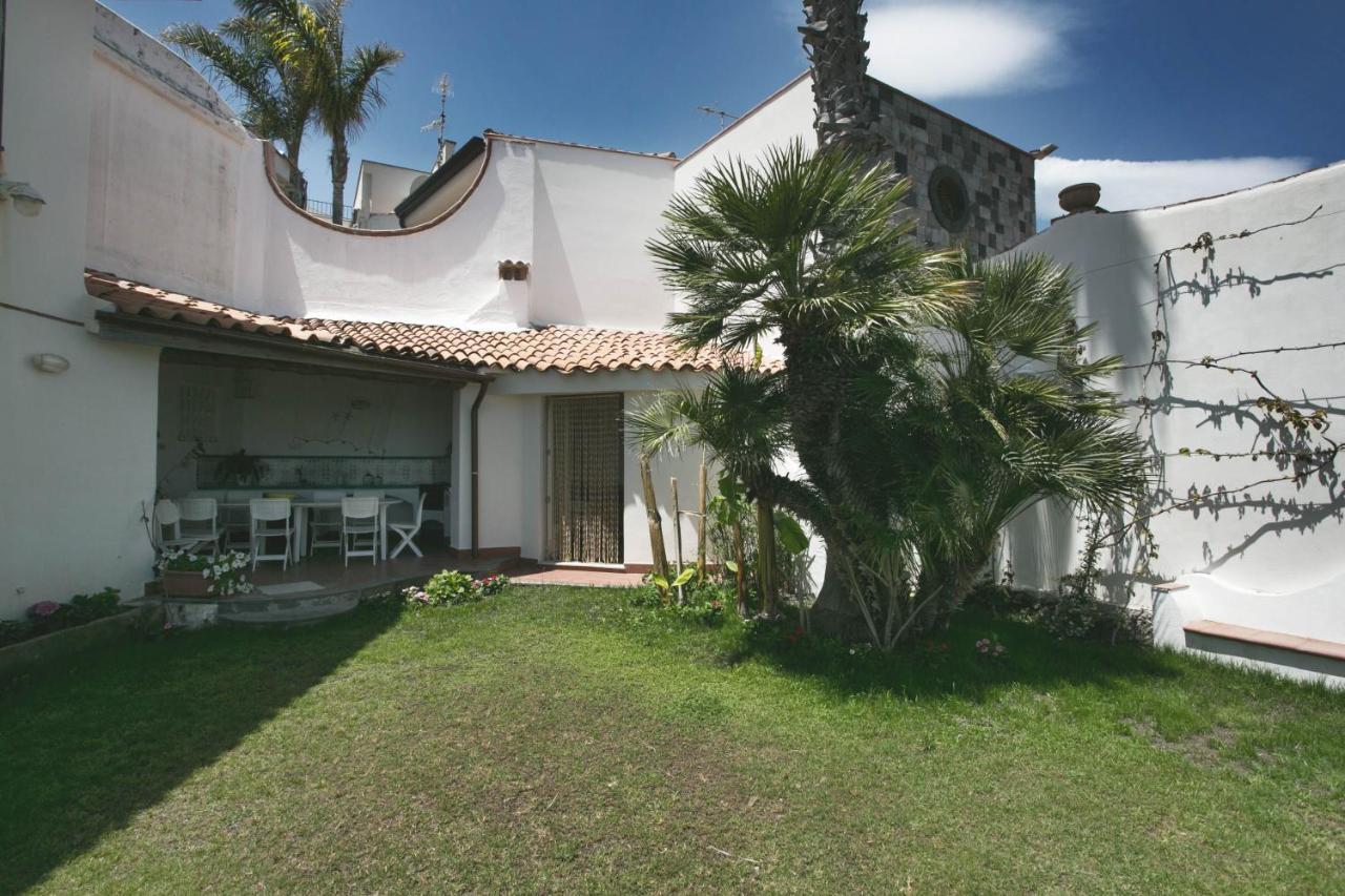 Villa Stella Del Mare Acireale Buitenkant foto